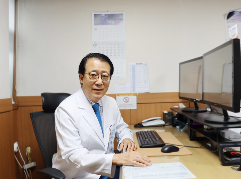 속쓰림일까, 심장질환일까, 헷갈리는 가슴 통증 구별법 [의료정보]