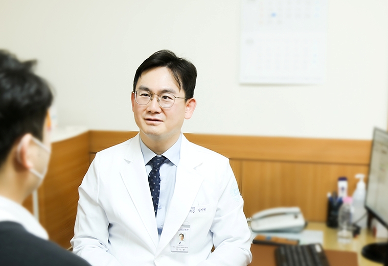 휴가 후 갑작스러운 허리 통증, ‘요추부 급성근막통증’ 주의 [건강다이제스트]