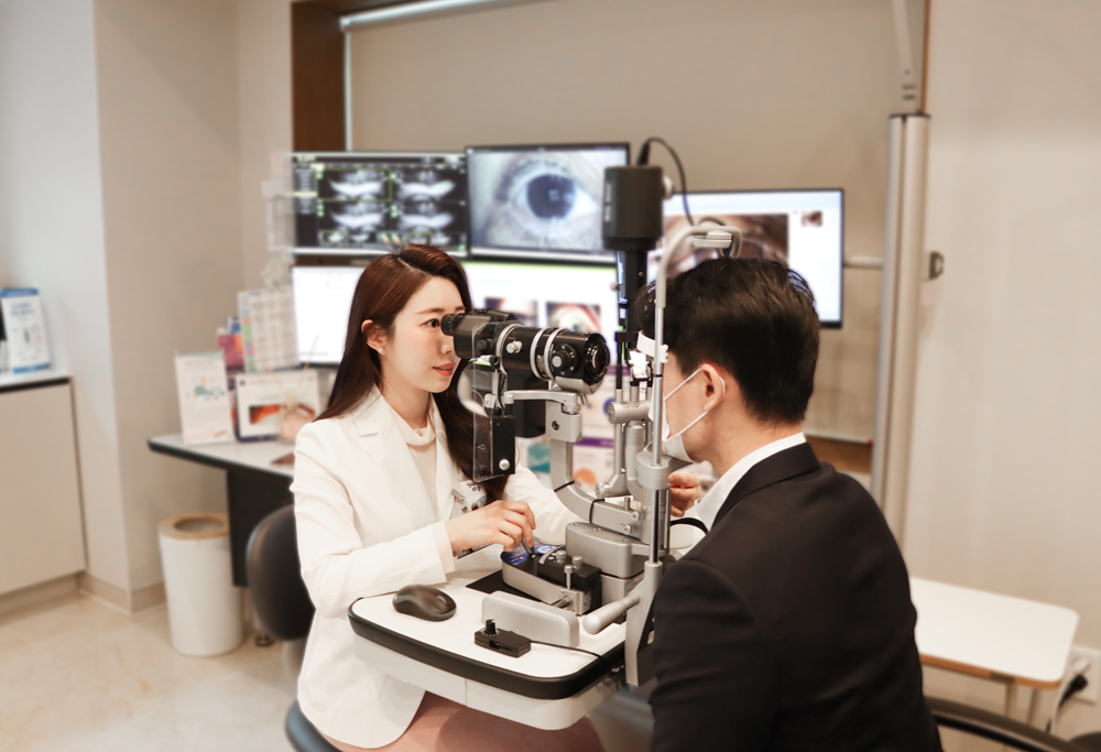 나뭇가지에 눈 다친 뒤 충혈·통증…단순 외상 아닐 수도 [스포츠경향]